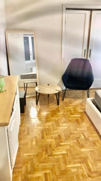 Economy Shared Apartment B In Central Athens Ngoại thất bức ảnh