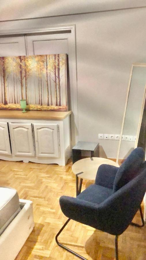 Economy Shared Apartment B In Central Athens Ngoại thất bức ảnh